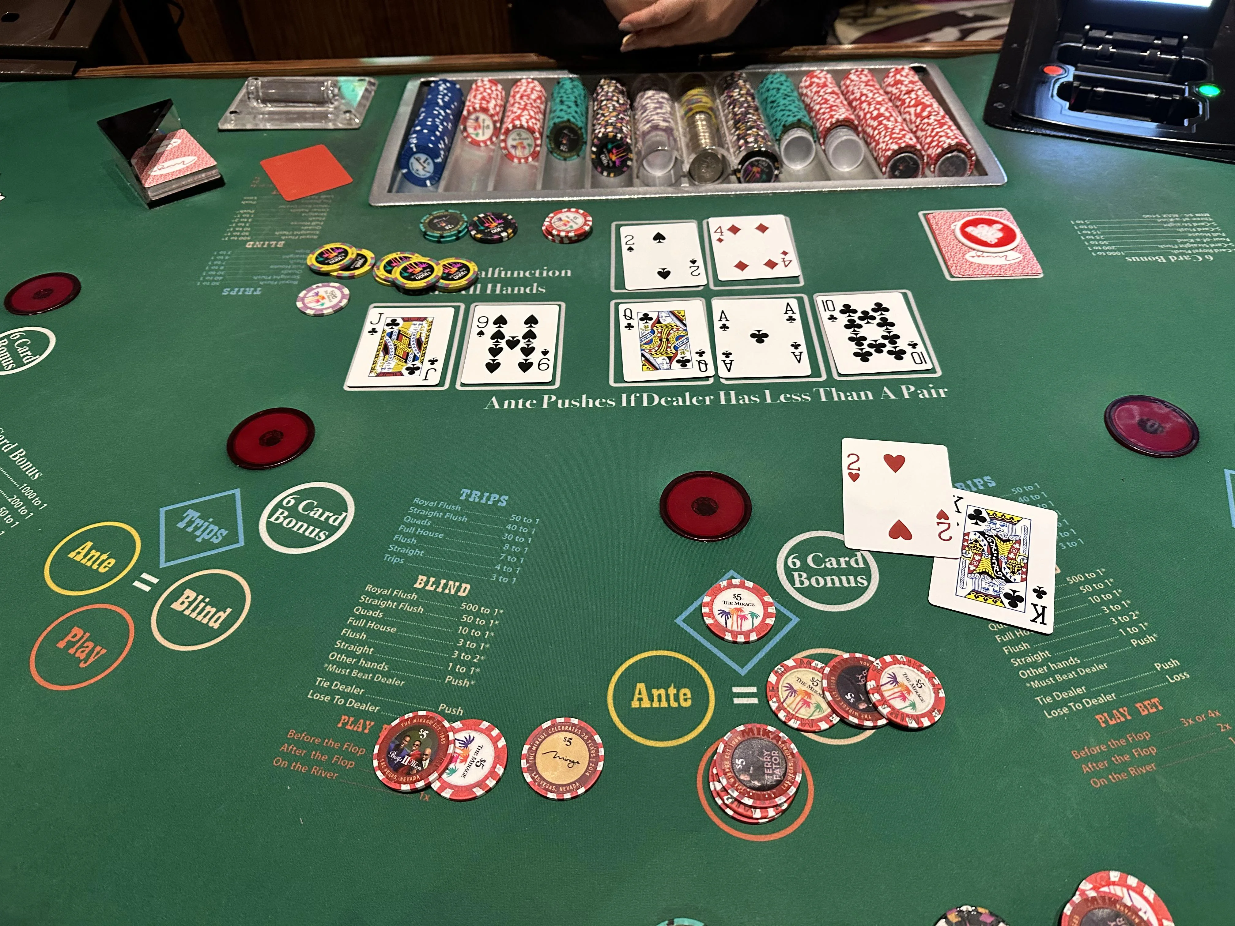 images Ultimate Texas Holdem